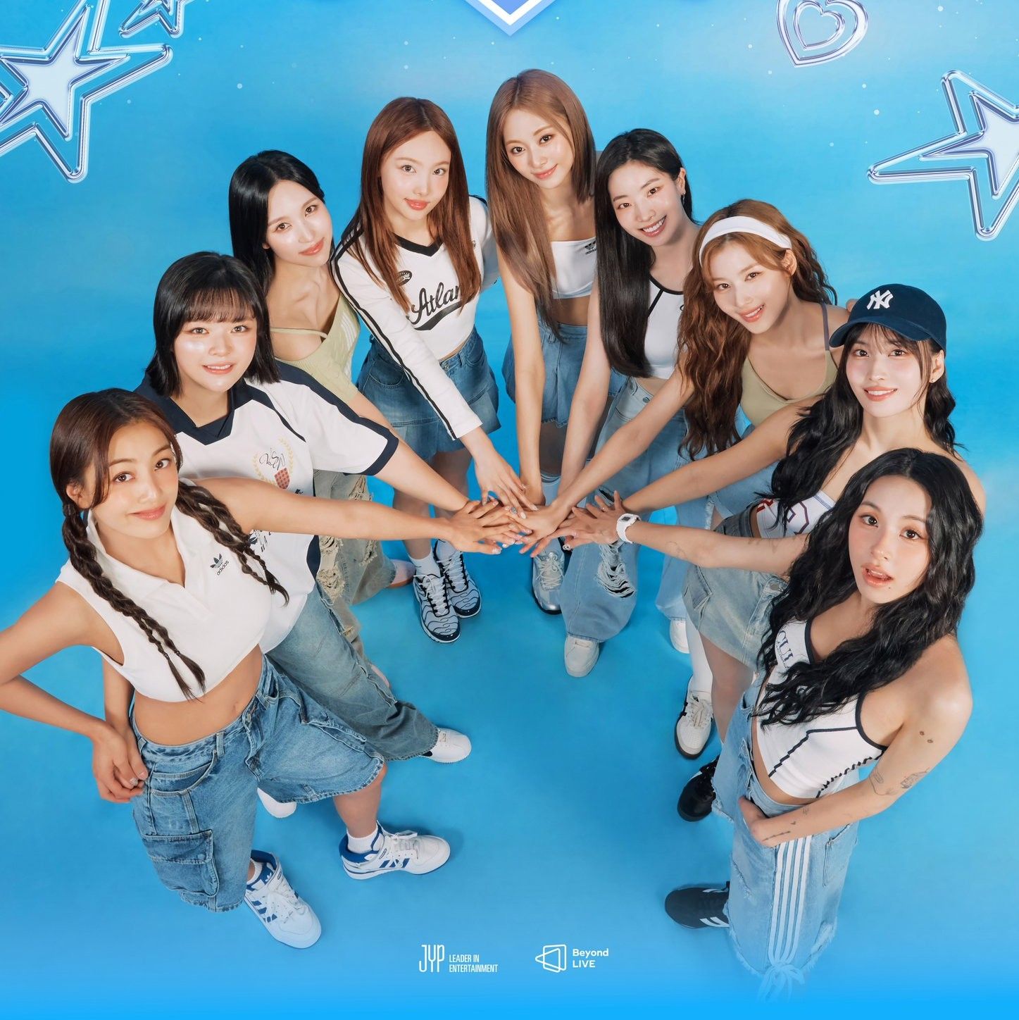 Momen yang diabadikan oleh penggemar TWICE