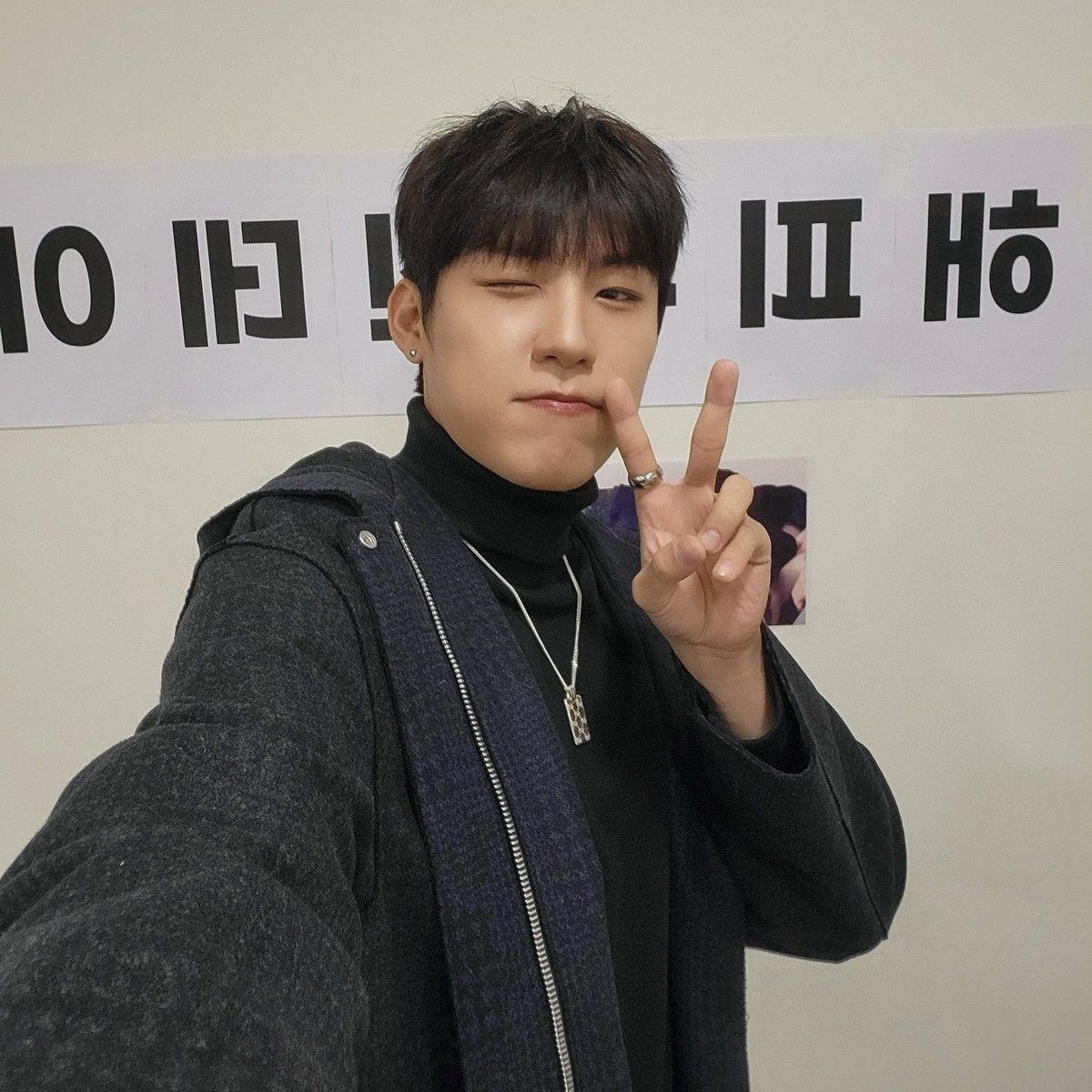 Behind-the-scenes cut of Park Woojin (AB6IX)