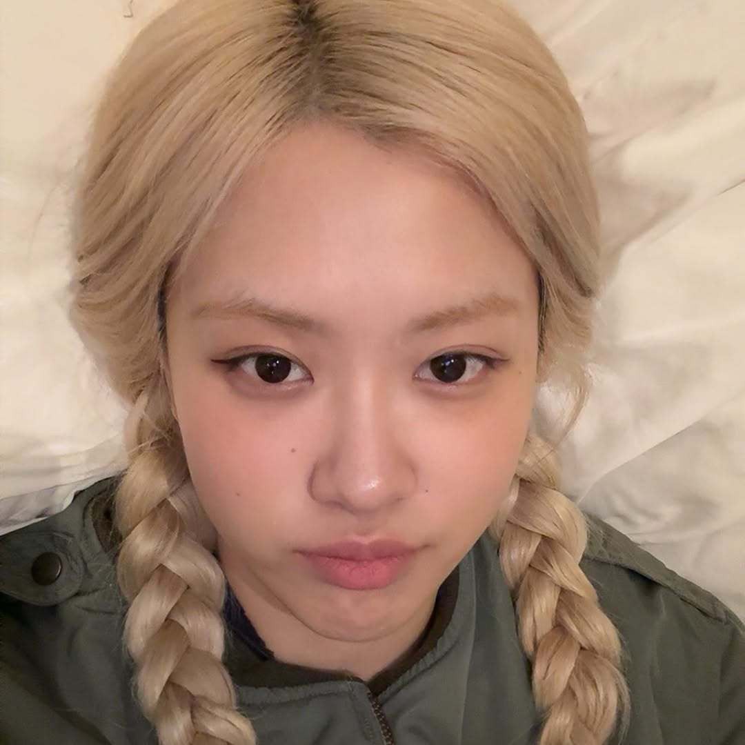 A moment captured by ROSÉ (BLACKPINK)'s fan
