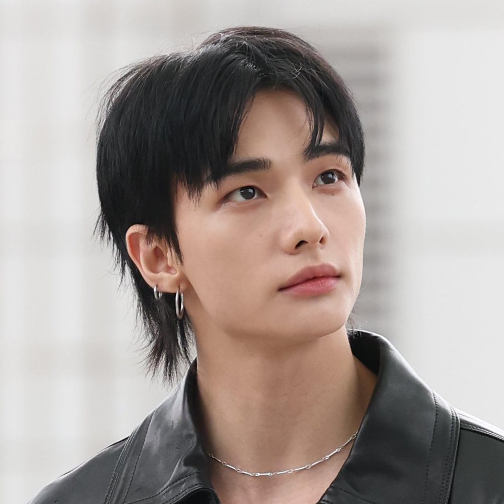 Behind-the-scenes cut of Hyunjin (Stray Kids)
