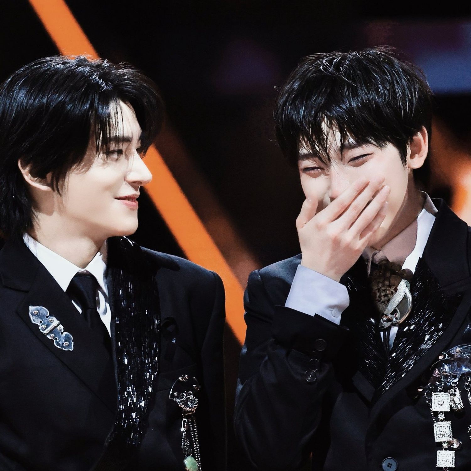 ENHYPENの舞台裏ショット