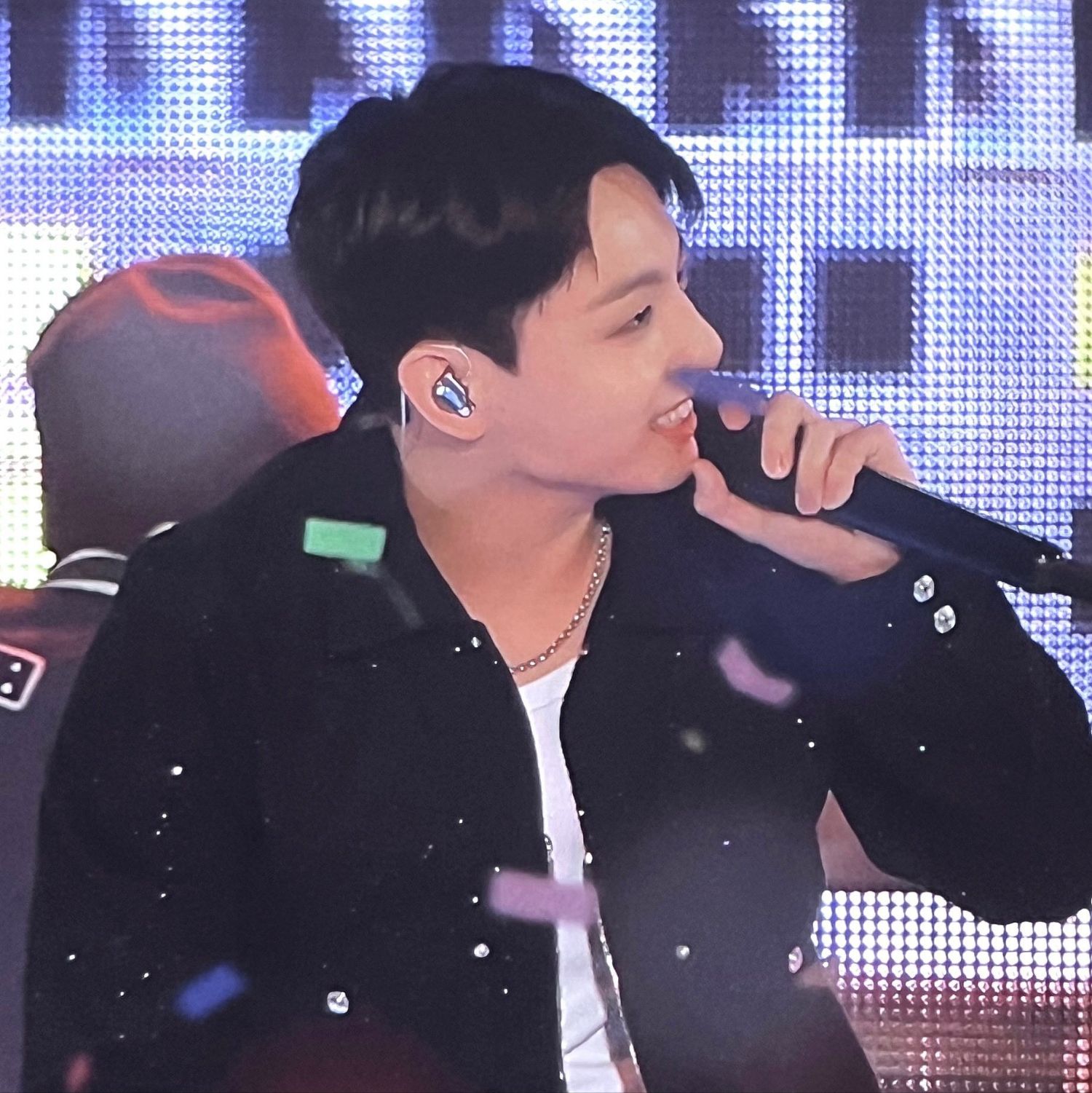 Latest photo of Jungkook (BTS)