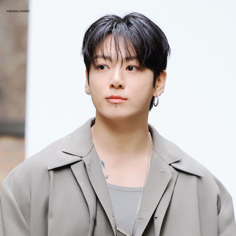Latest photo of Jungkook (BTS)