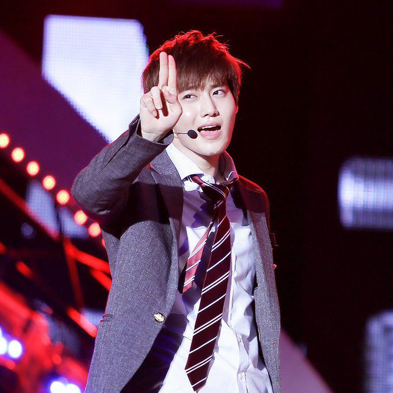 A moment captured by Suho (EXO)'s fan