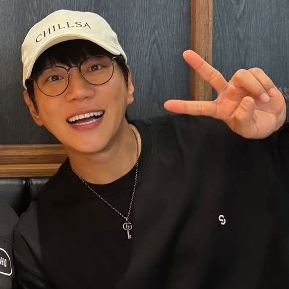 A moment captured by Hwang Chiyeol's fan