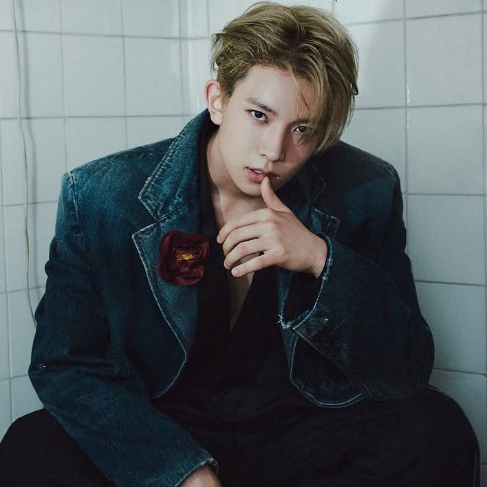 Latest photo of Heeseung (ENHYPEN)