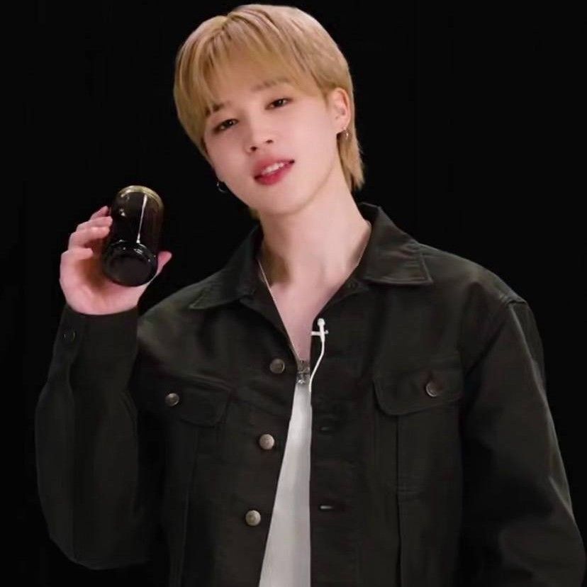 Latest photo of Jimin (BTS)