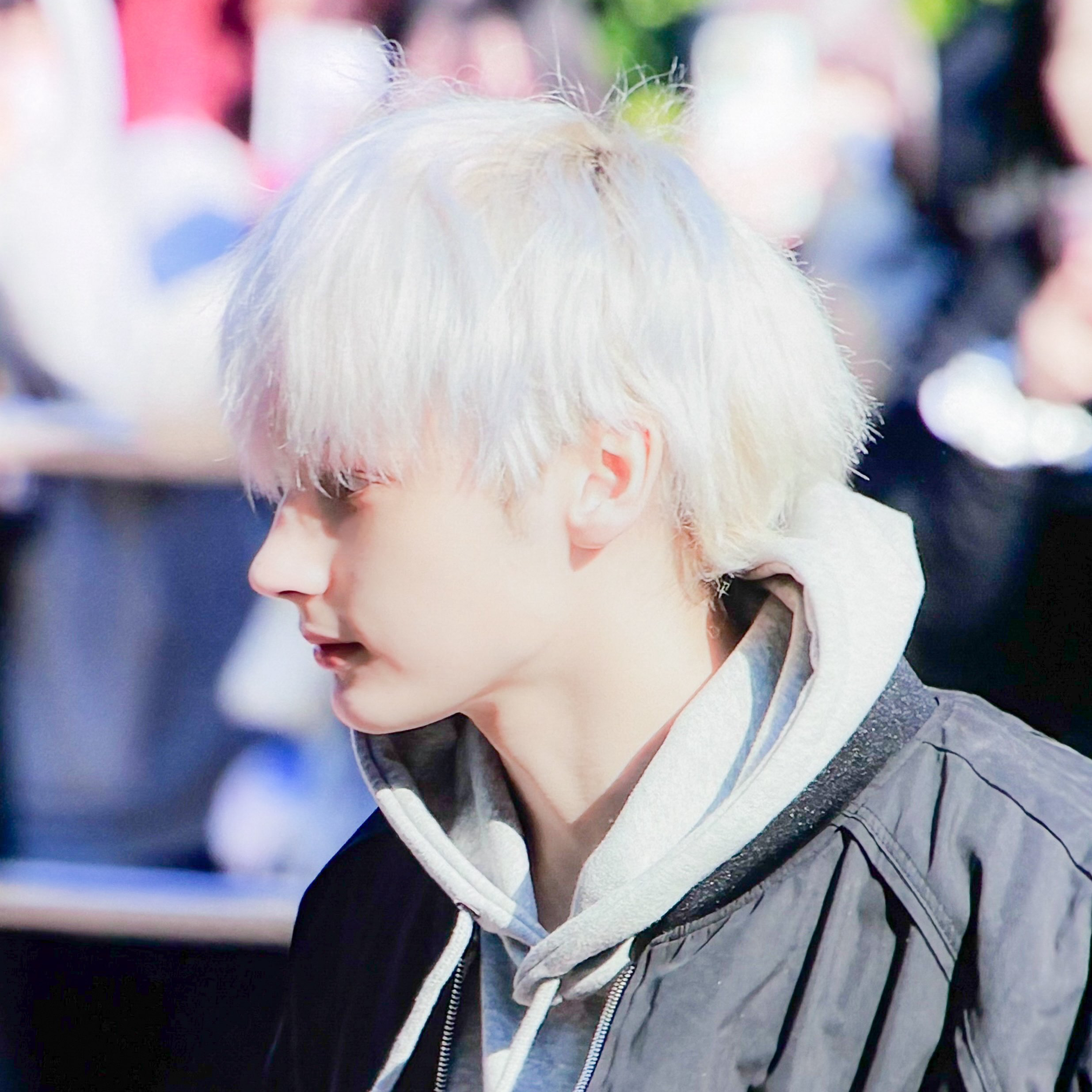 ヒュニンカイ (TOMORROW X TOGETHER)の最新写真