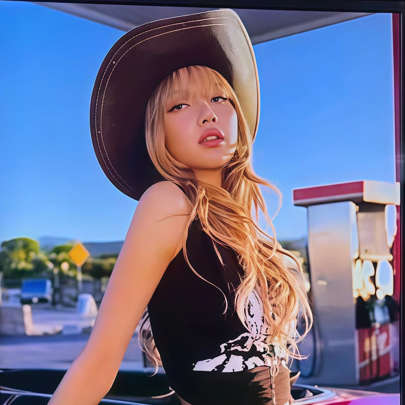 Lisa (BLACKPINK)的最新活動照片