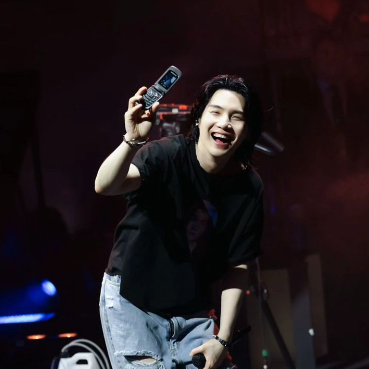 SUGA (BTS)の最近の活動写真