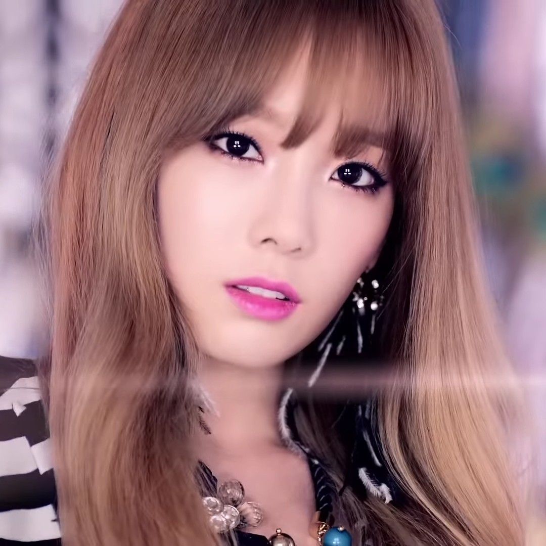 Latest photo of Taeyeon (Girls' Generation)