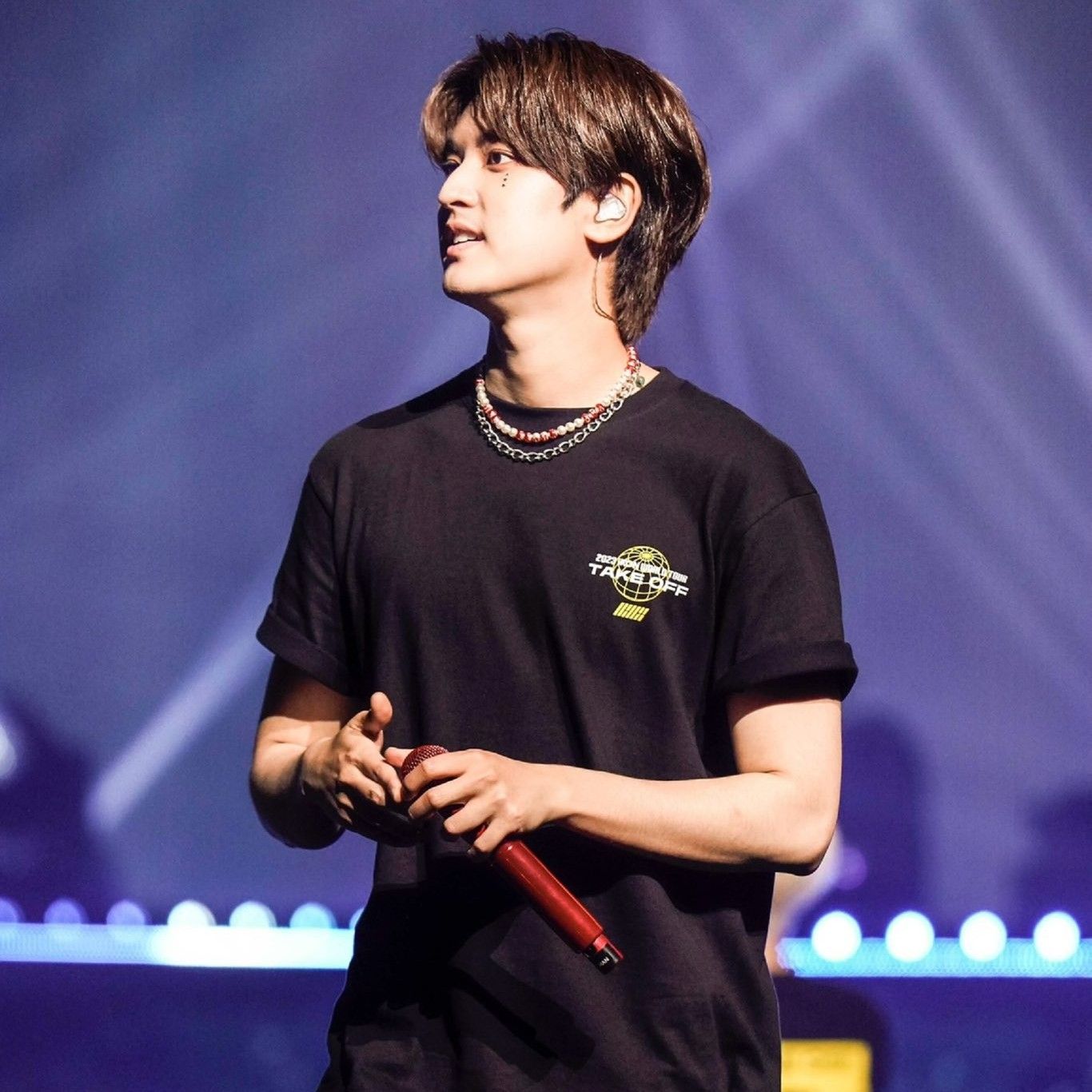 Recent activity shot of CHAN (iKON)