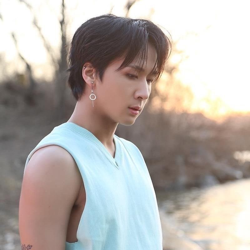 Recent activity shot of VIXX