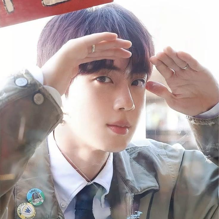 진 (방탄소년단)의 최신 사진