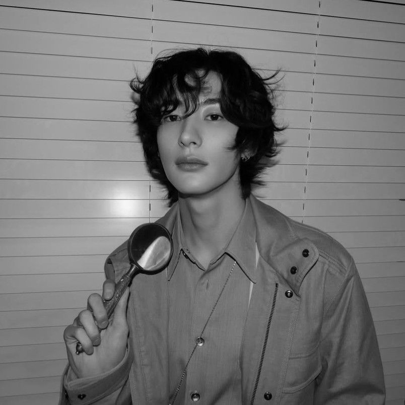 Recent activity shot of Anton (RIIZE)