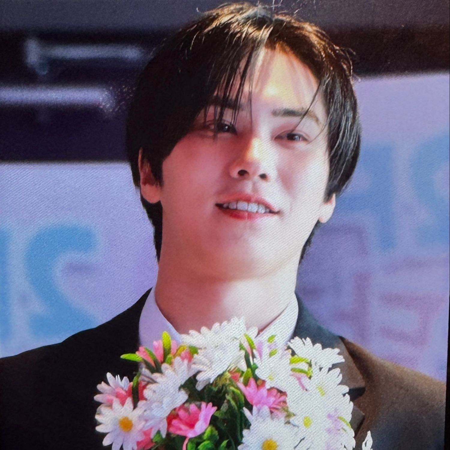 A moment captured by Rocky's fan