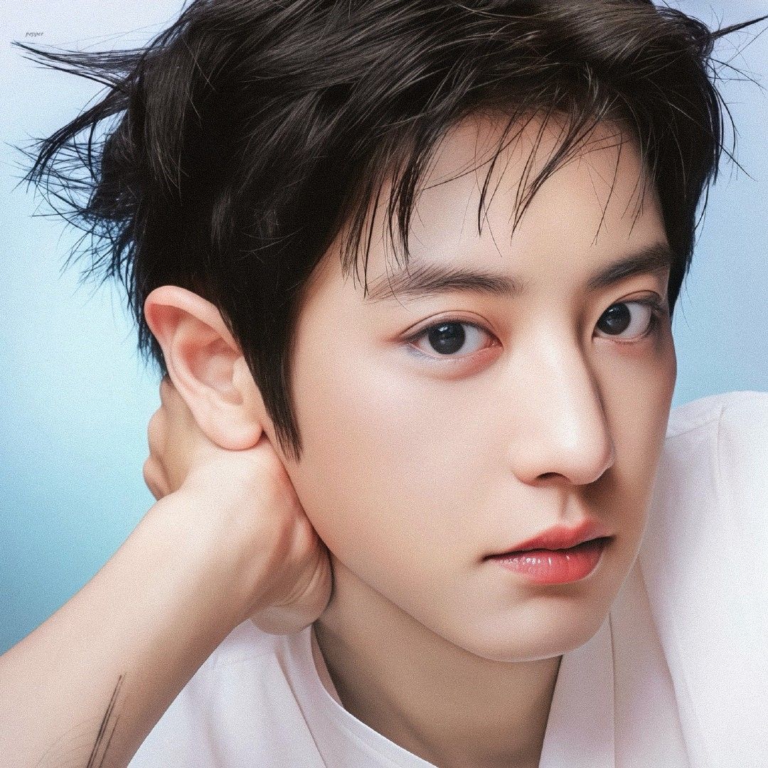 Momen yang diabadikan oleh penggemar Chanyeol (EXO)