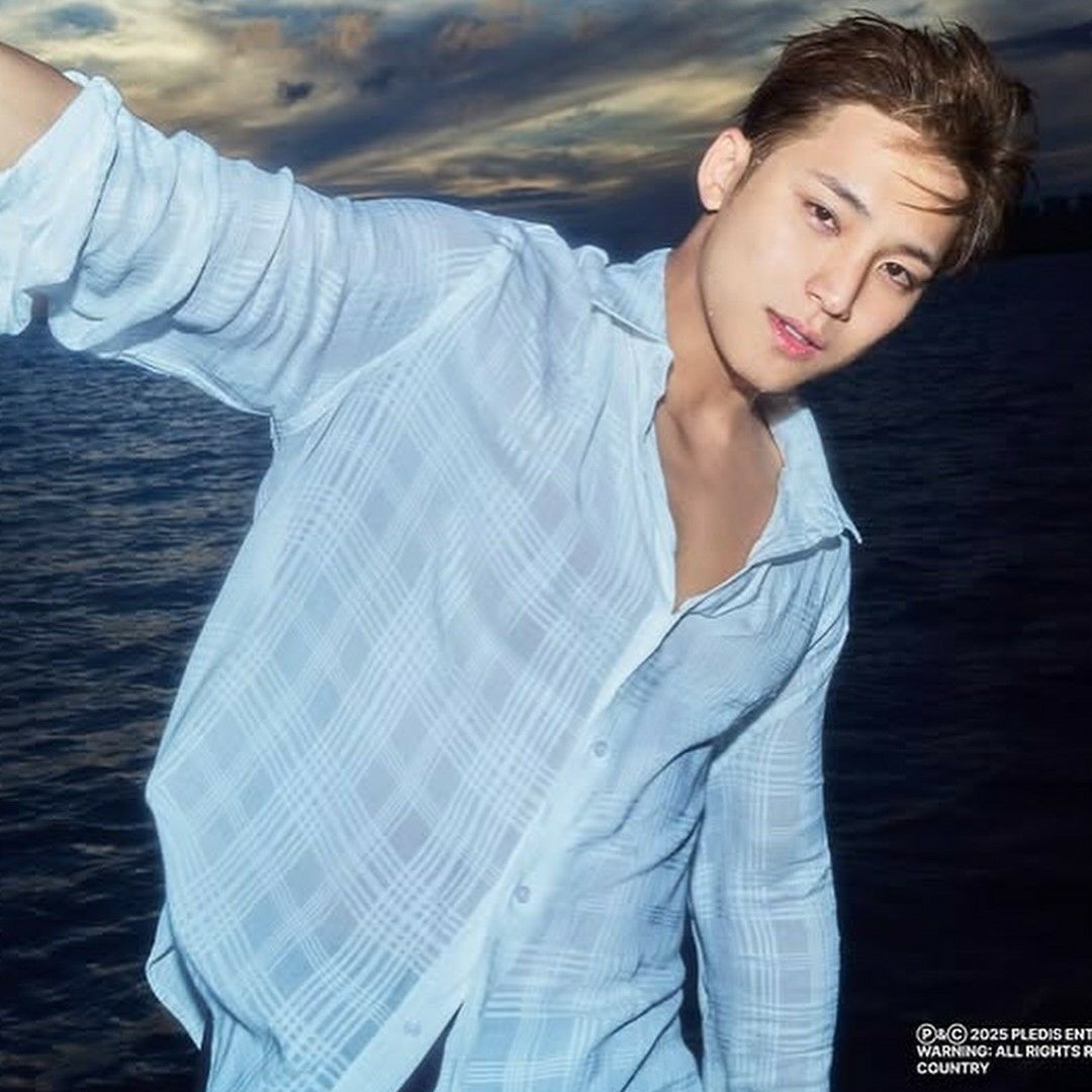 Latest photo of Mingyu (SEVENTEEN)