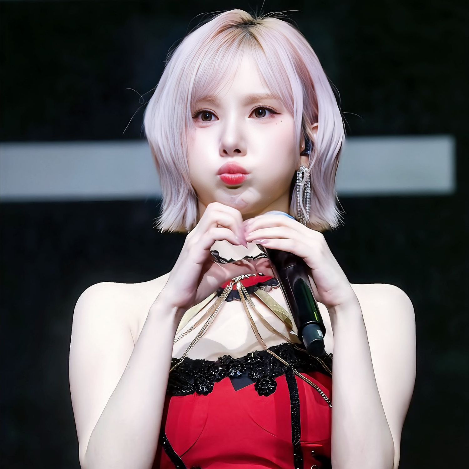 Recent activity shot of VIVIZ