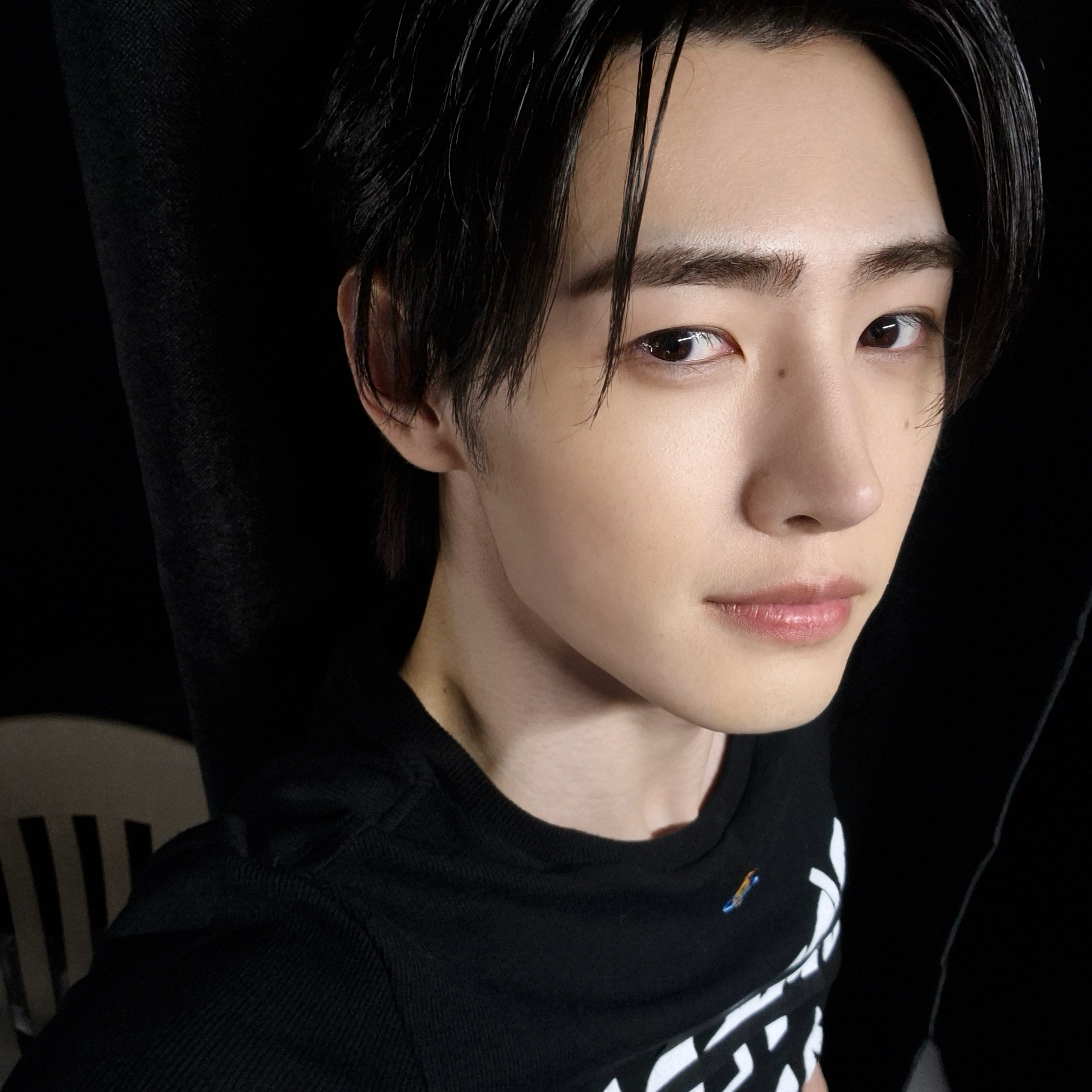 Behind-the-scenes cut of Sunghoon (ENHYPEN)