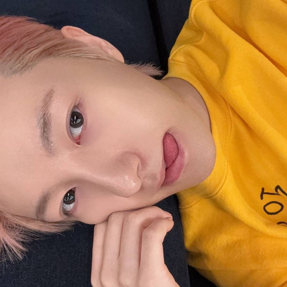 A moment captured by Renjun (NCT DREAM)'s fan