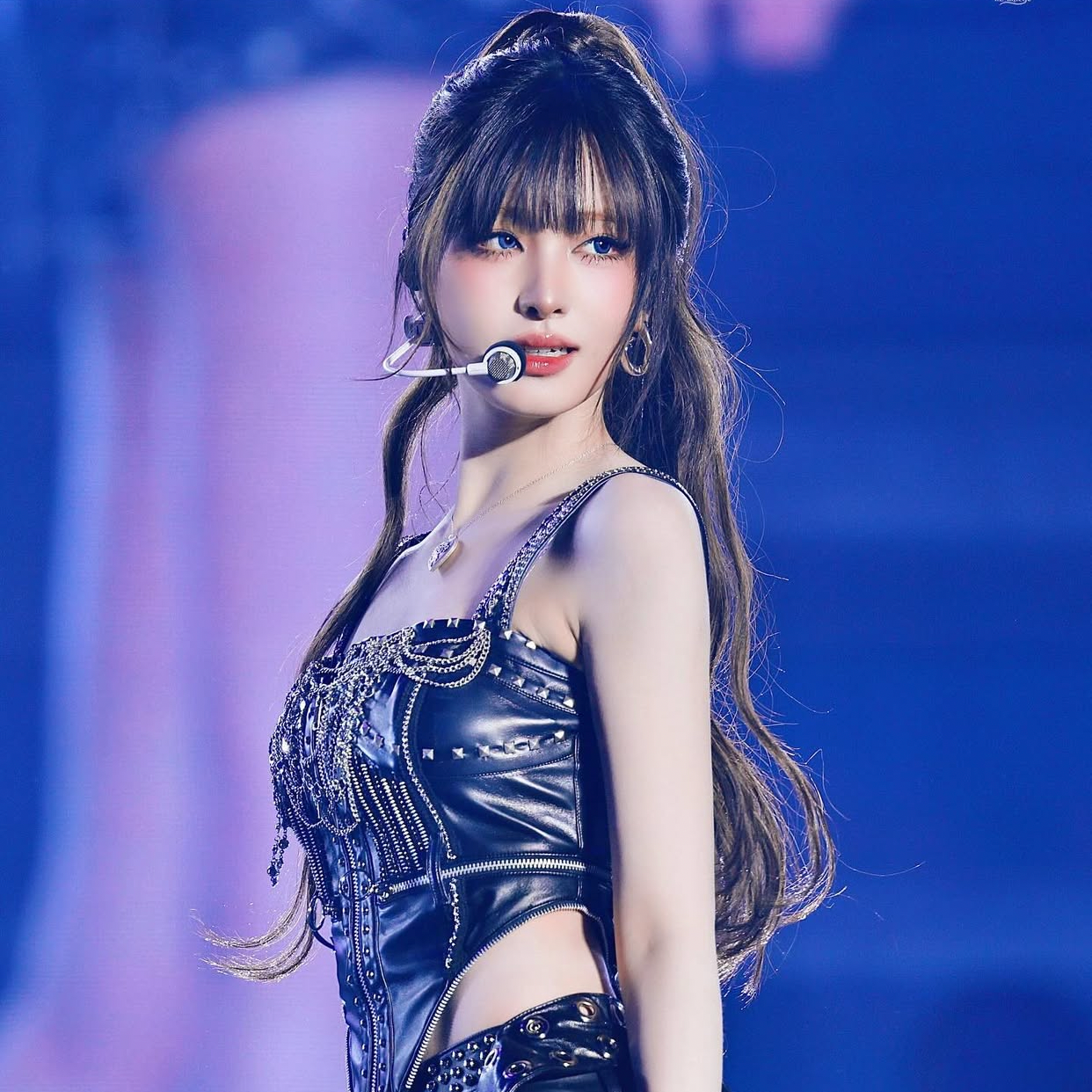 Recent activity shot of LIZ (IVE)