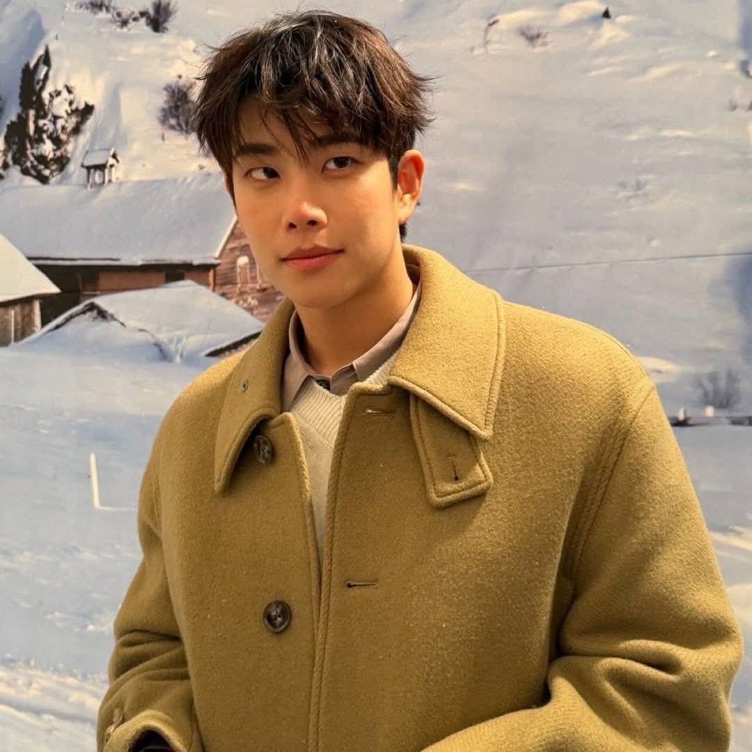 Latest photo of MJ (ASTRO)