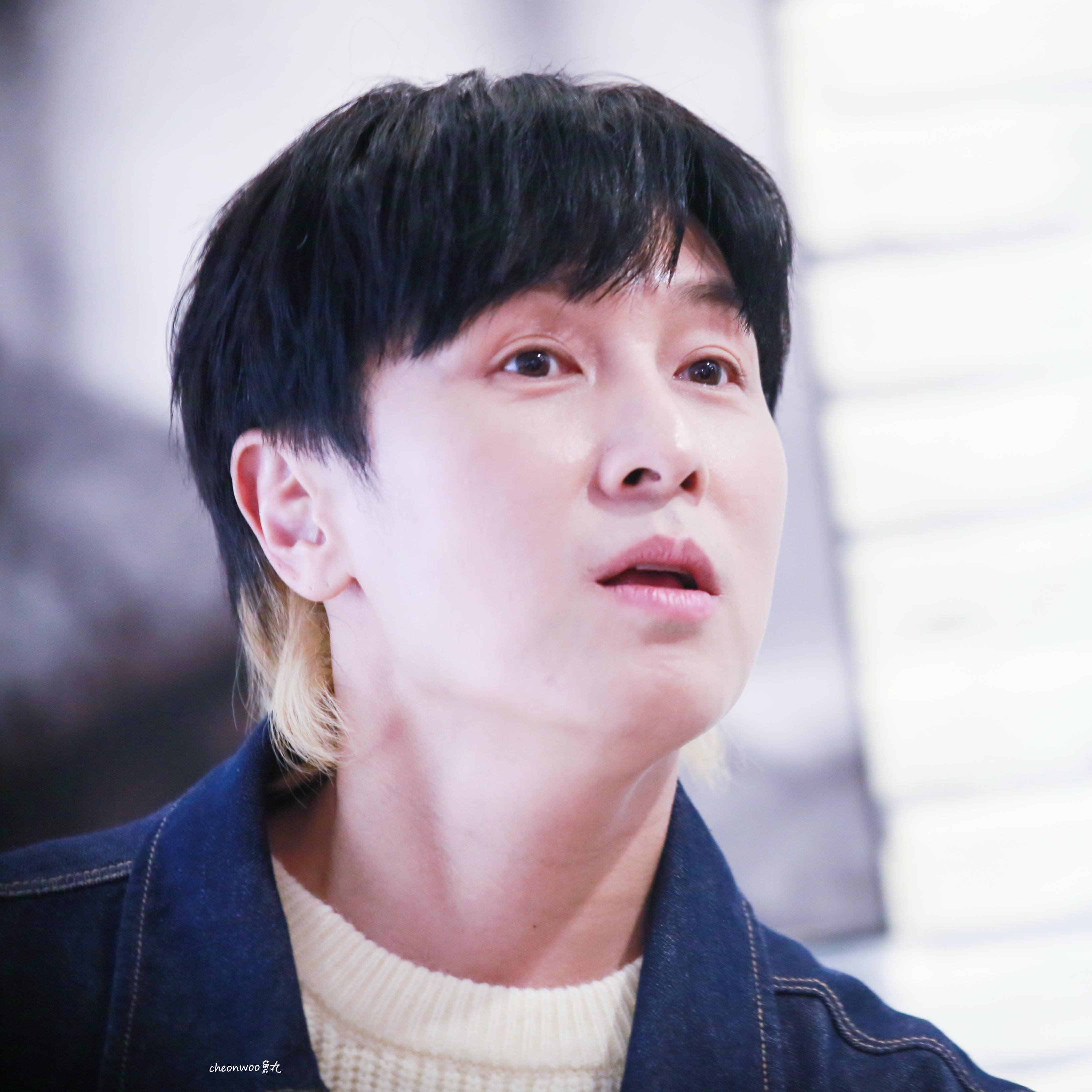 Behind-the-scenes cut of Kim Dongwan (SHINHWA)