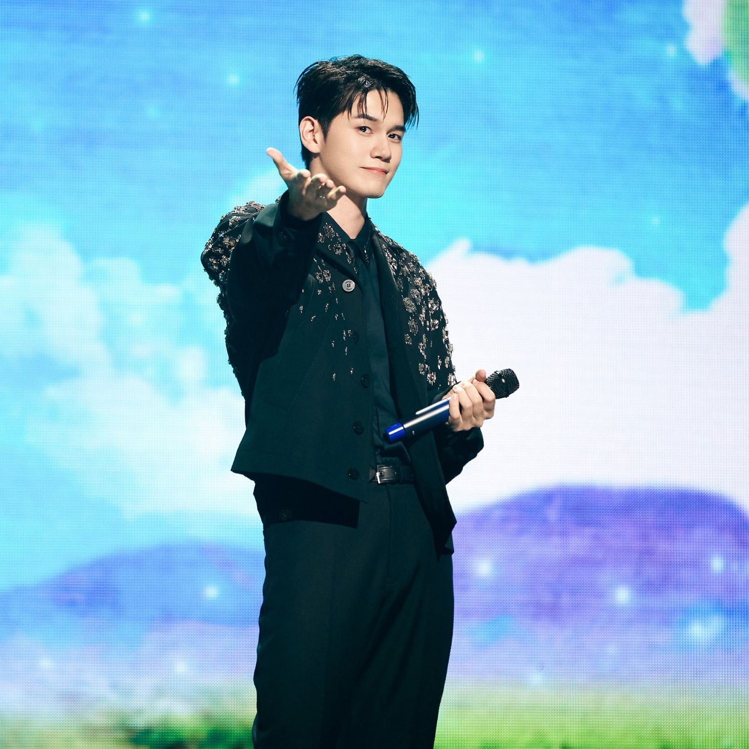 Latest photo of Ong Seongwu