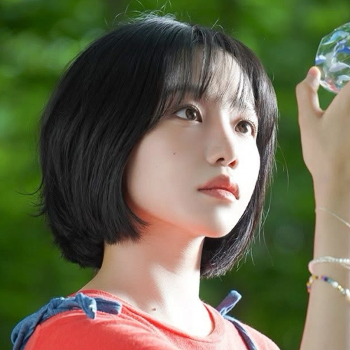 A moment captured by Jo Yuri's fan