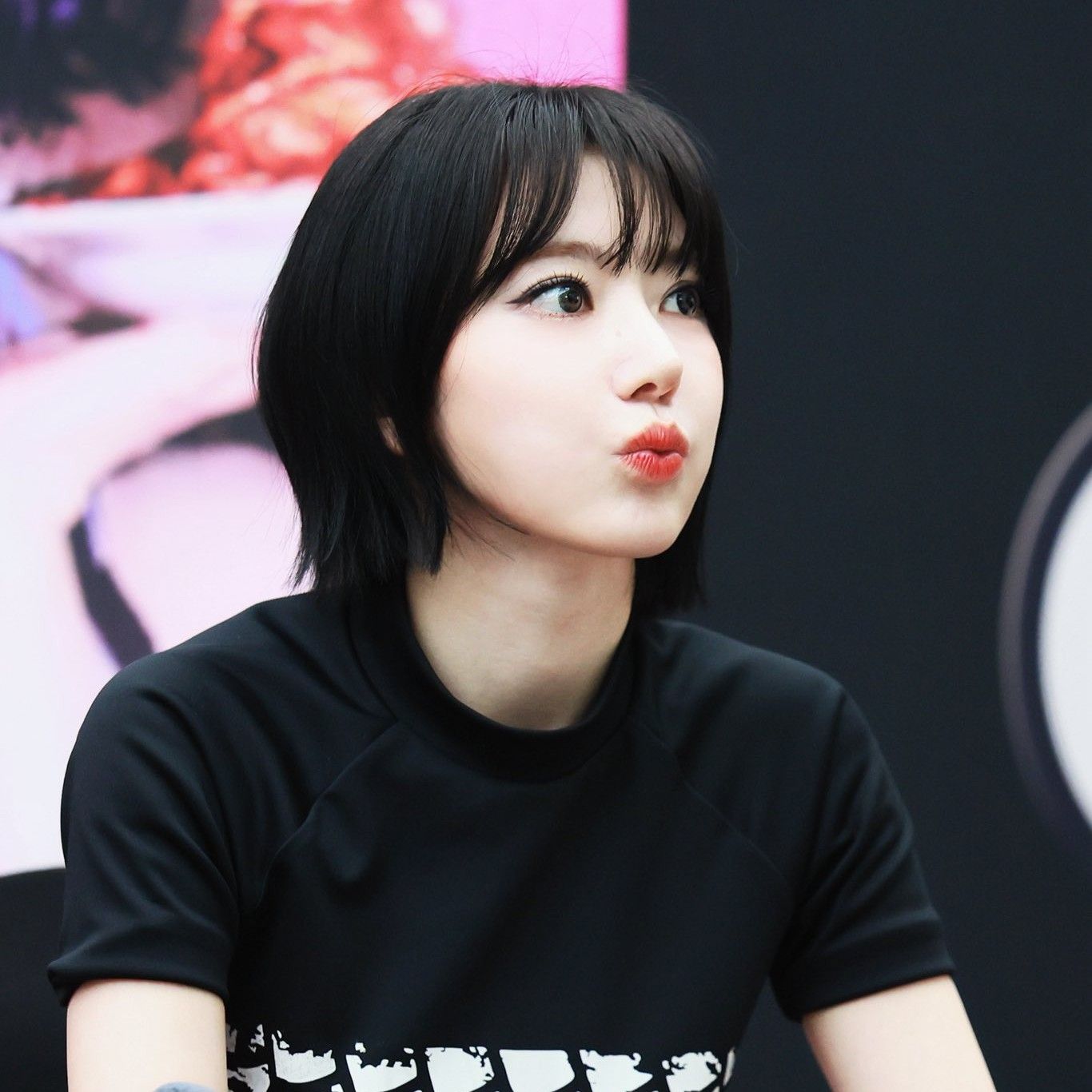 宮脇咲良 (LE SSERAFIM)的最新照片