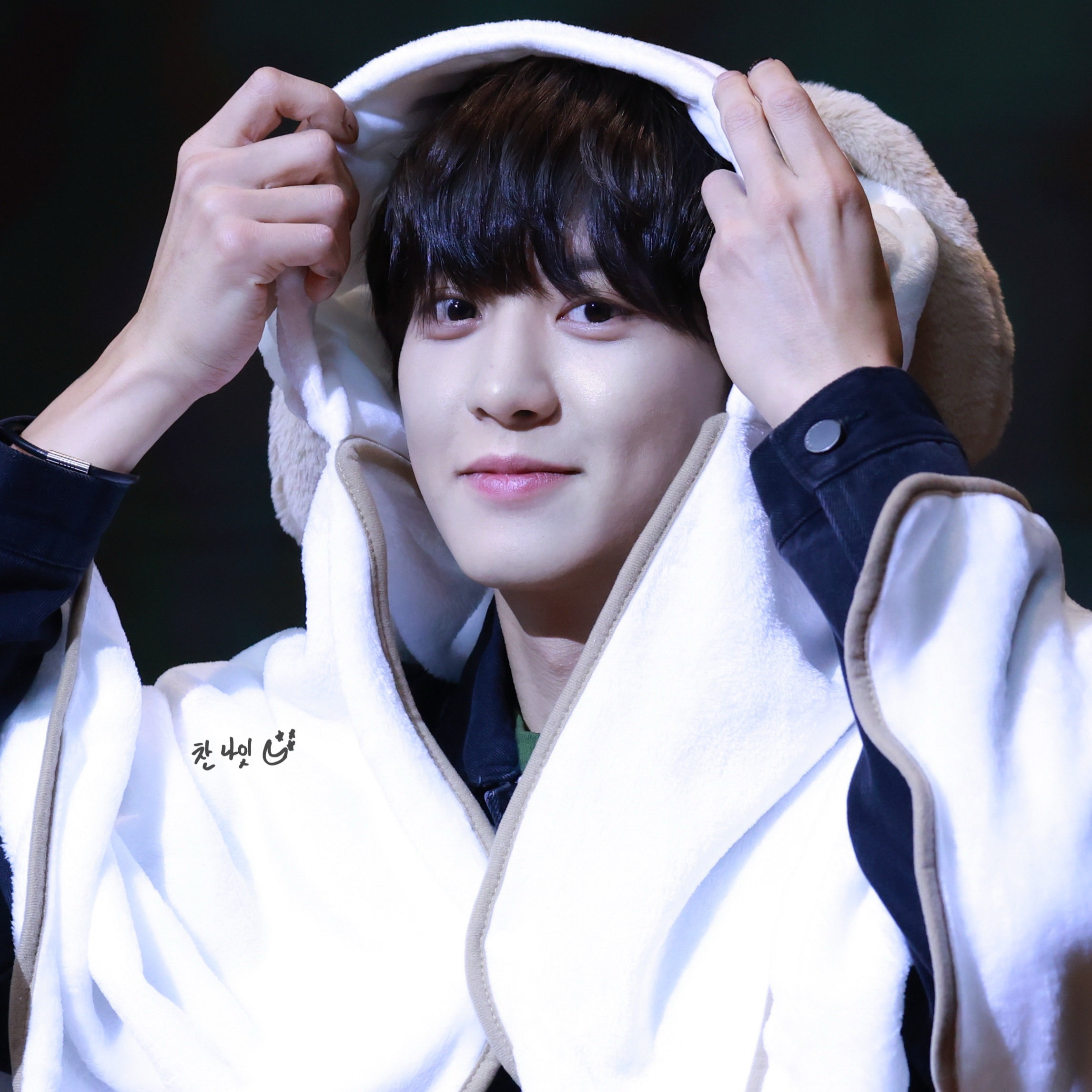 Latest photo of Chanyeol (EXO)