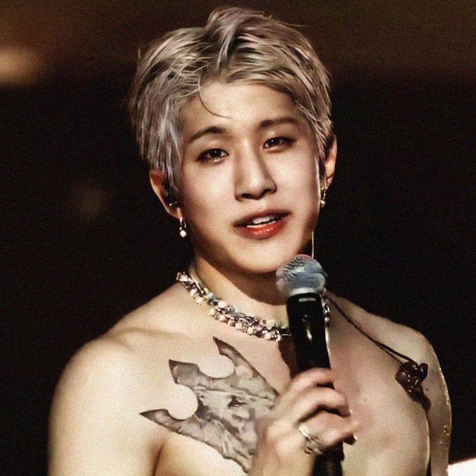 A moment captured by Jinjin (ASTRO)'s fan