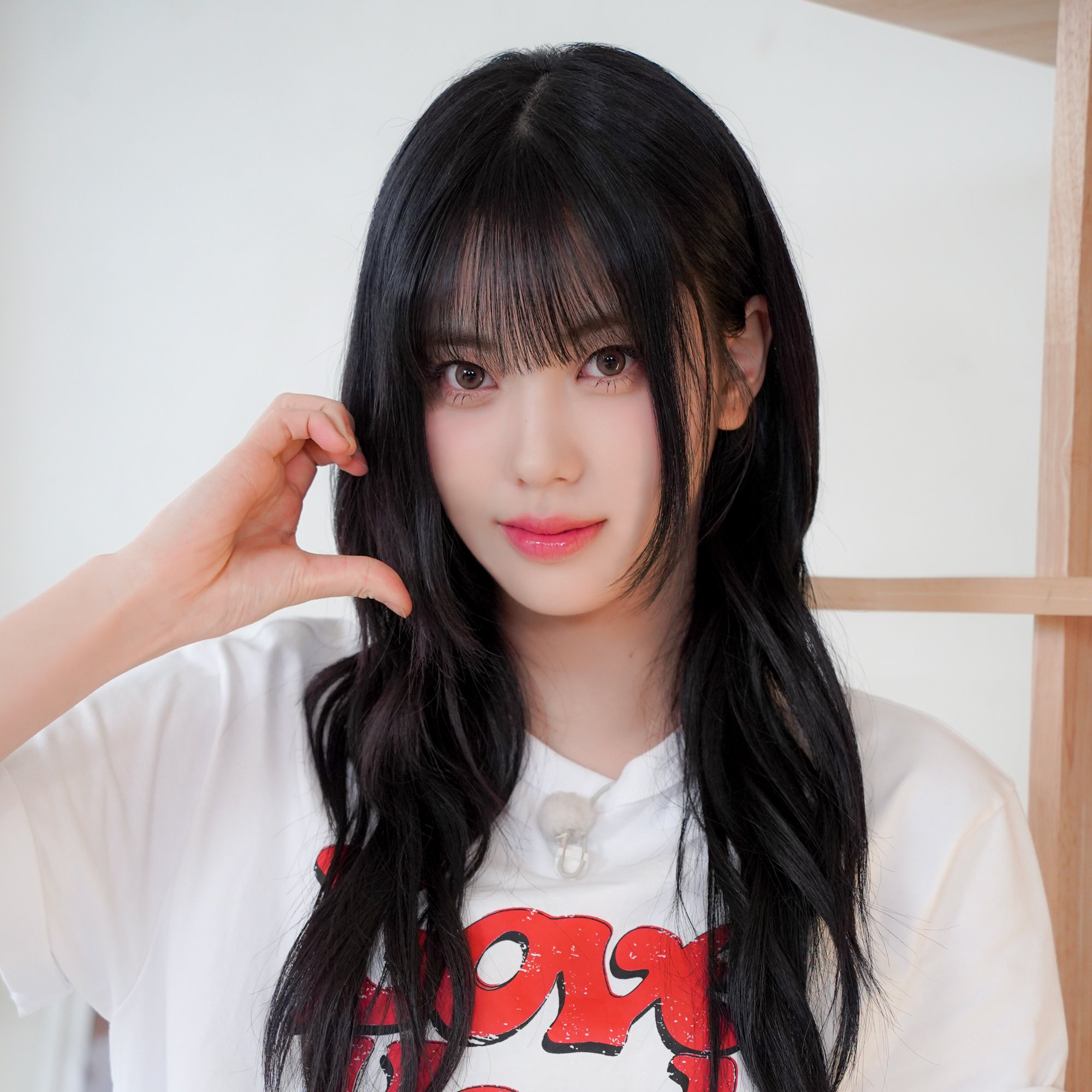 Behind-the-scenes cut of Koko (izna)