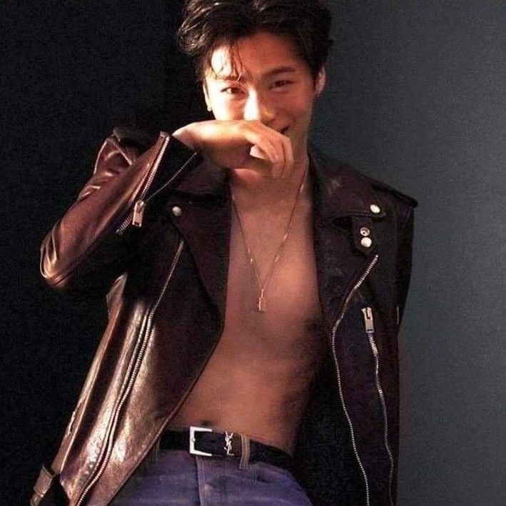 Behind-the-scenes cut of Moonbin (ASTRO)