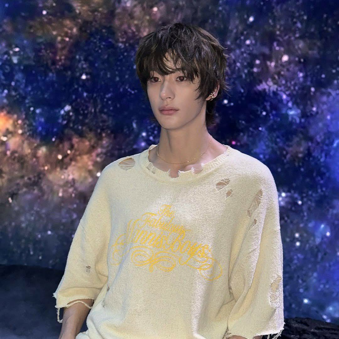 Recent activity shot of Anton (RIIZE)