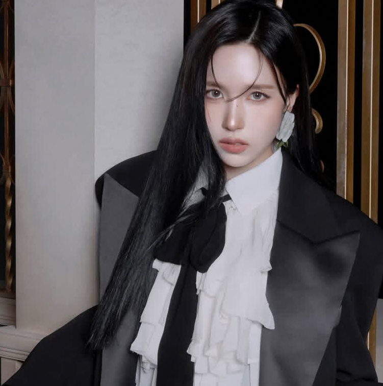 미나 (TWICE)의 최신 사진