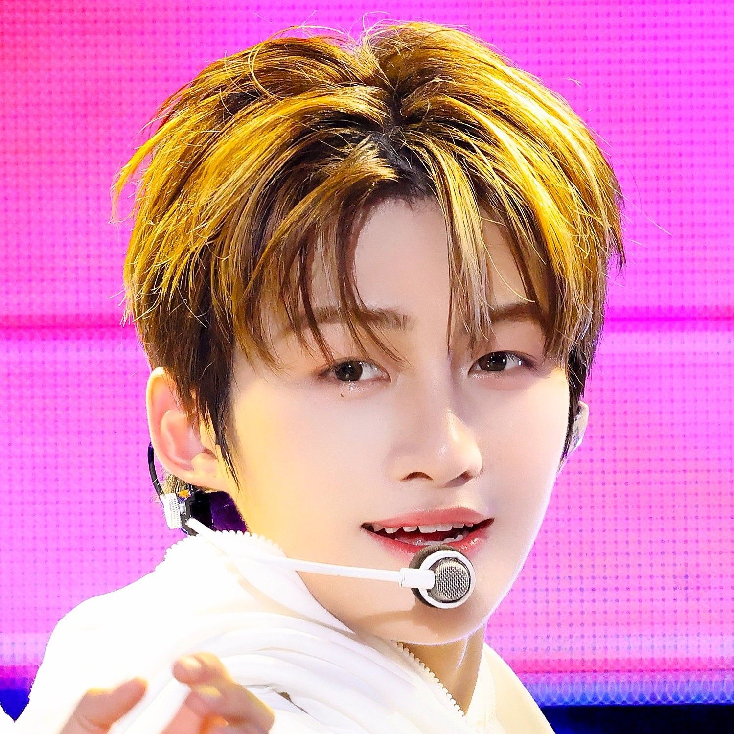 Behind-the-scenes cut of Jihoon (TWS)