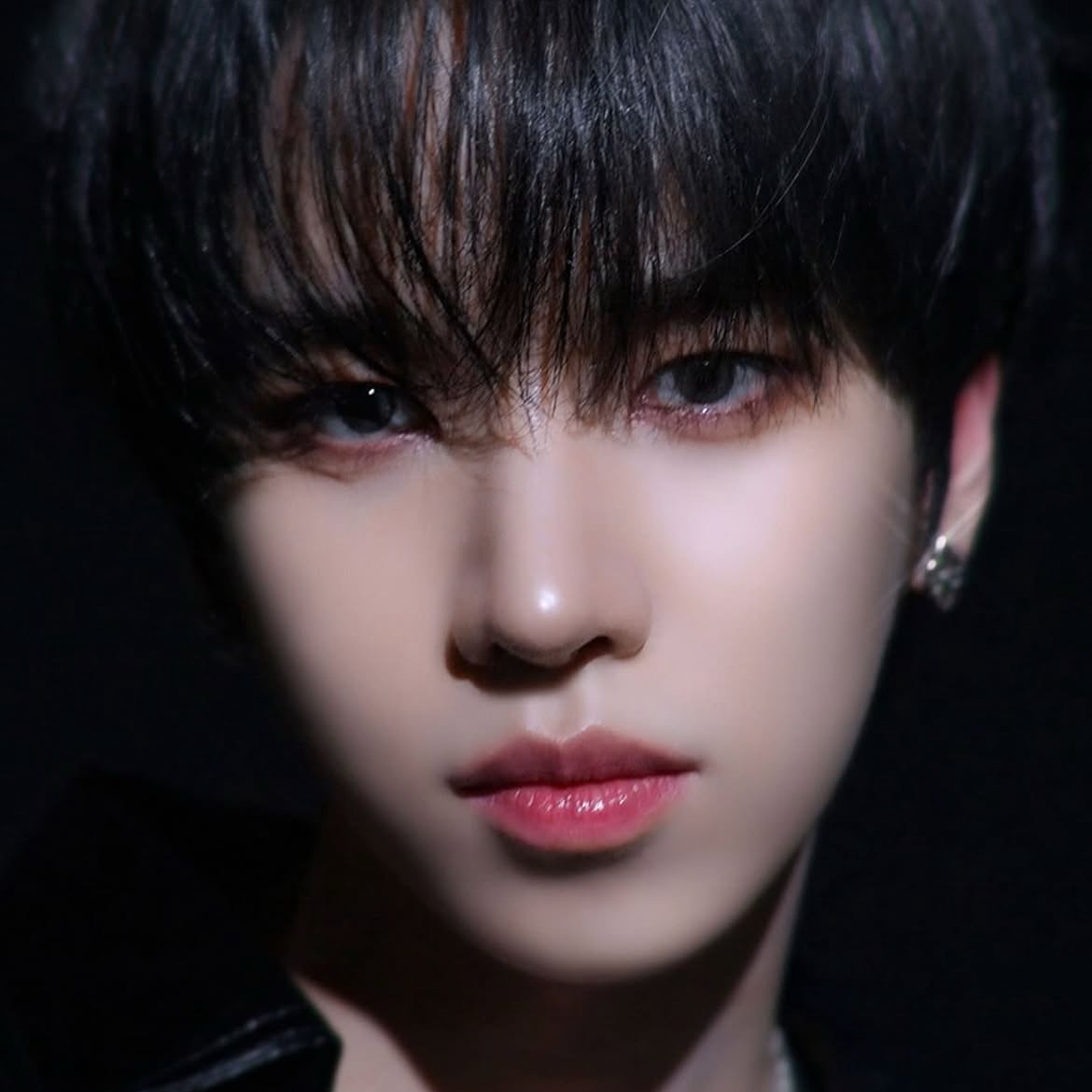 Recent activity shot of Hanjun (n.SSign)