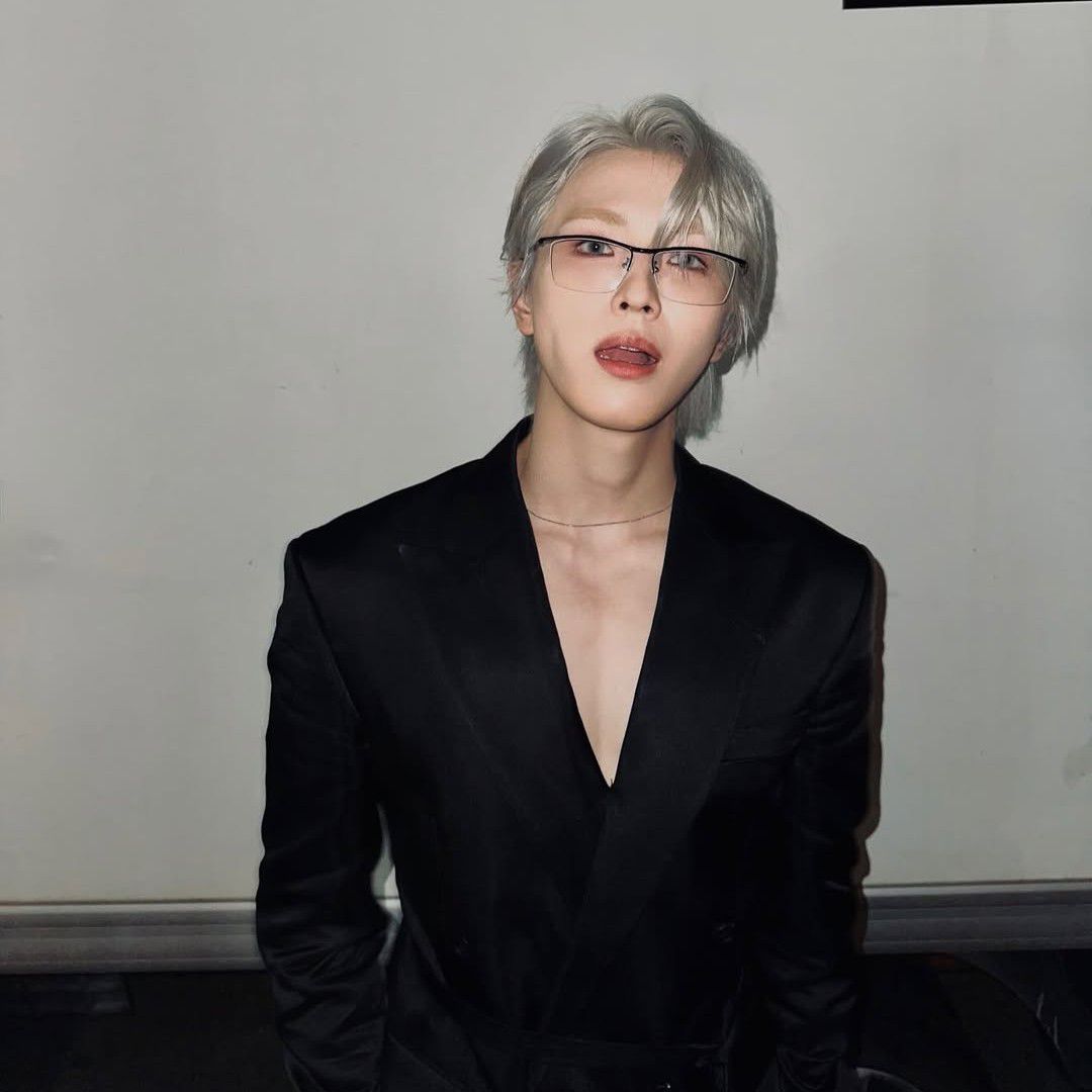 Recent activity shot of Yonghee (CIX)