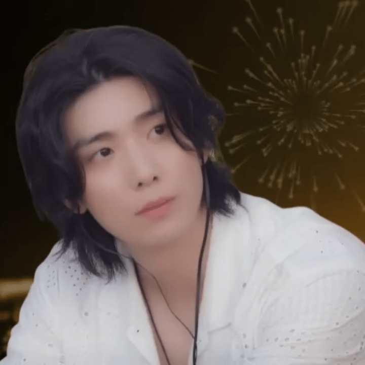 Behind-the-scenes cut of Hwiyoung (SF9)