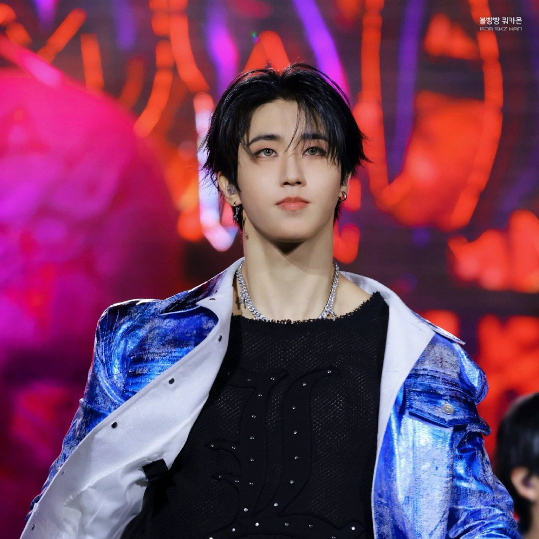 Behind-the-scenes cut of HAN (Stray Kids)