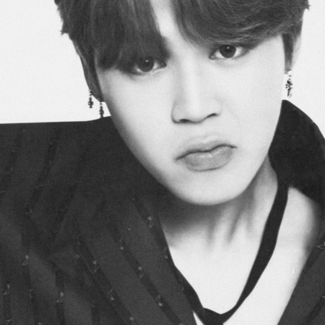 智旻 (防彈少年團)的最新活動照片