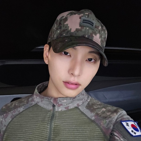 Shining profile picture of Seoho (ONEUS) on today's Choeaedol