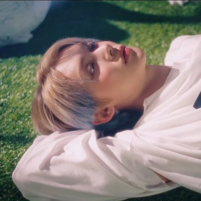 A moment captured by Yeonjun (TOMORROW X TOGETHER)'s fan