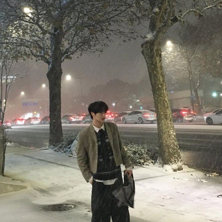 Latest photo of Hyunsuk (CIX)