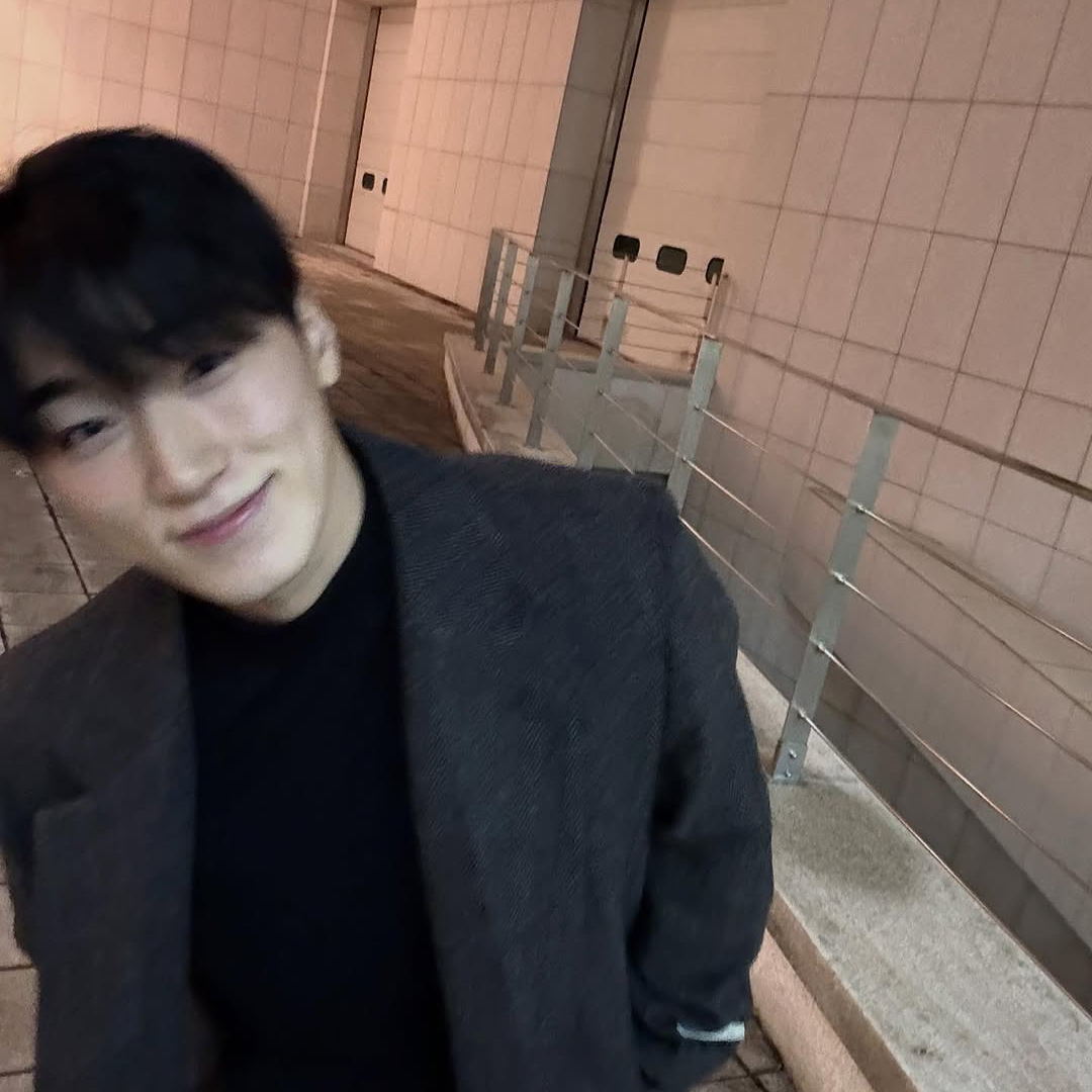 Behind-the-scenes cut of San (ATEEZ)