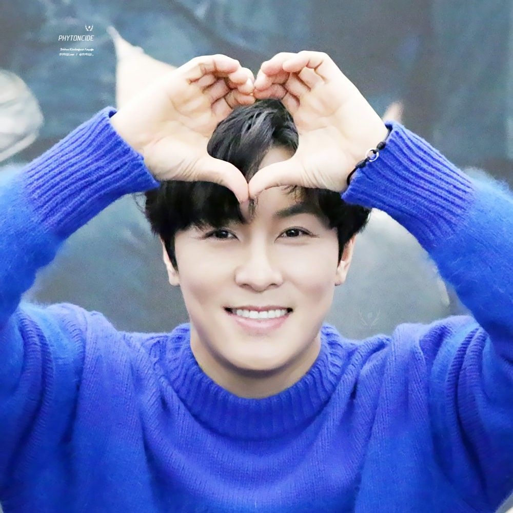 Behind-the-scenes cut of Kim Dongwan (SHINHWA)