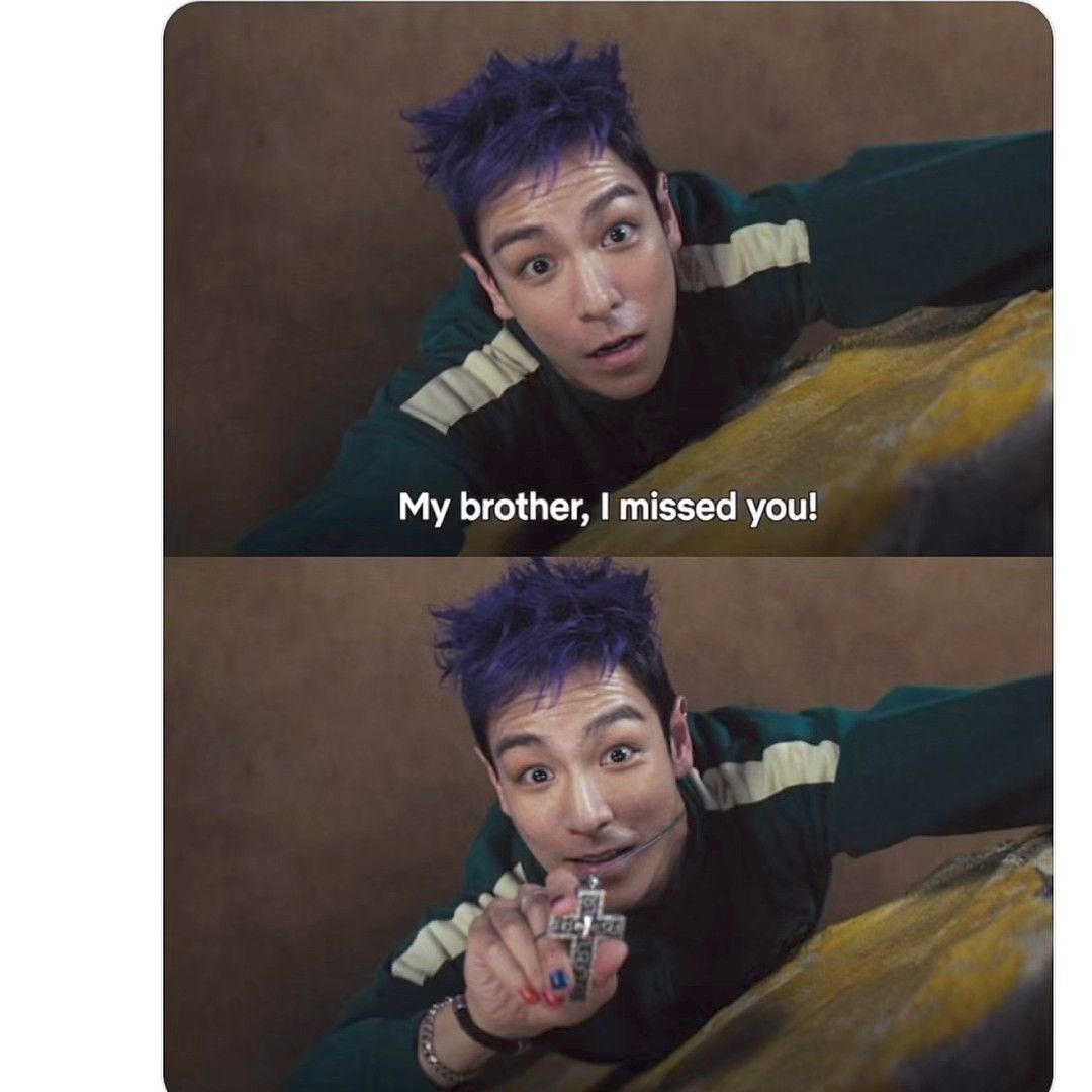 A moment captured by T.O.P's fan