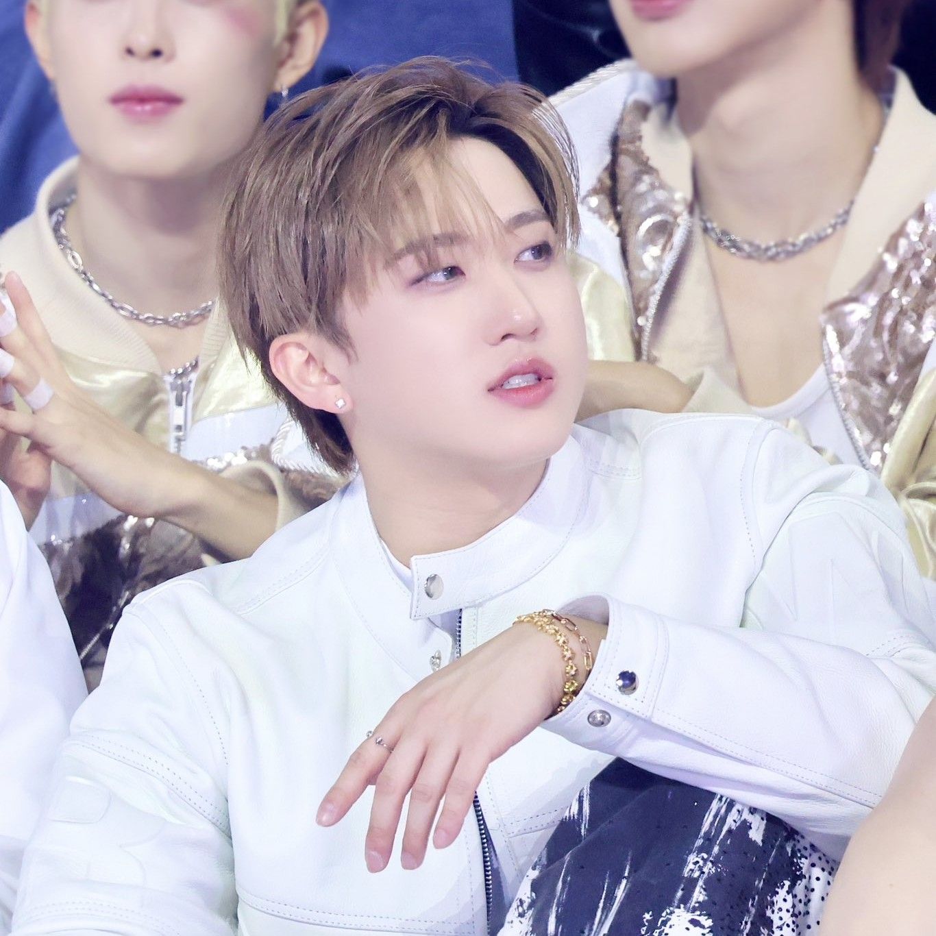 Behind-the-scenes cut of Changbin (Stray Kids)